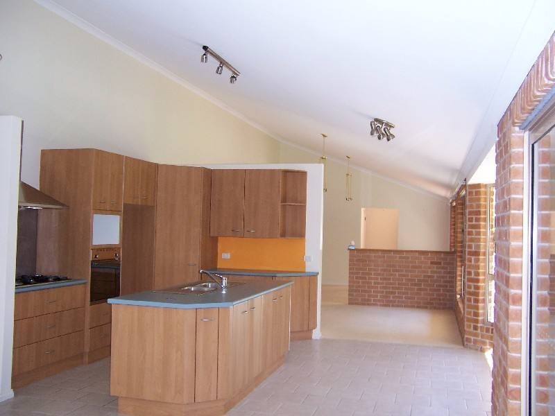 27 Kentia Drive, Forster NSW 2428