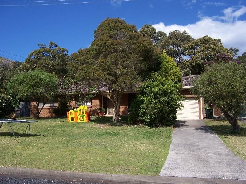 90 South Street, Forster NSW 2428