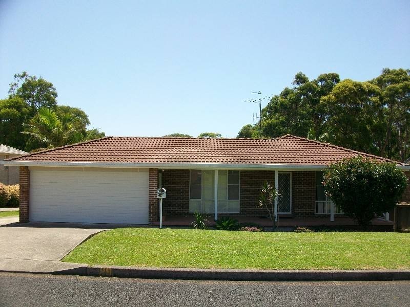29 Kentia Drive, Forster NSW 2428