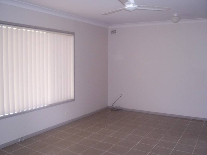 83 Lake Street, Forster NSW 2428