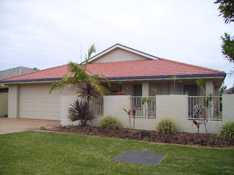 124 Kularoo Drive, Forster NSW 2428