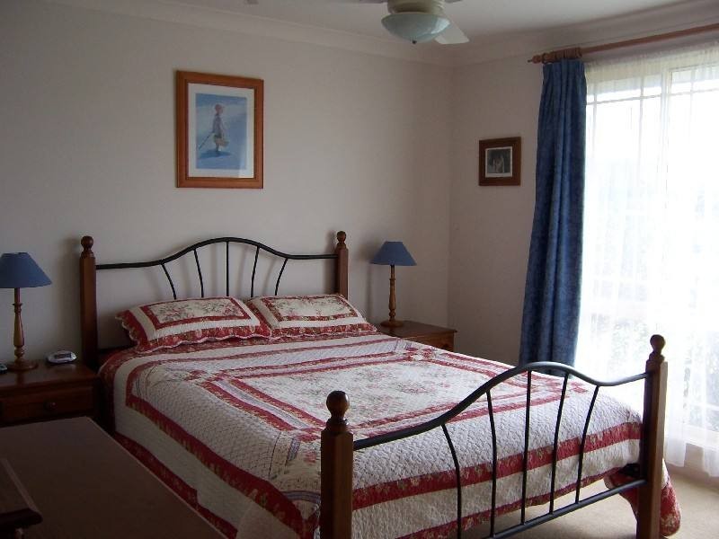 18 Akala Avenue, Forster NSW 2428