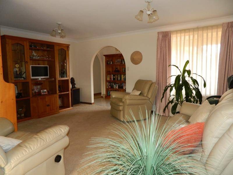 27 Karloo Street, Forster NSW 2428