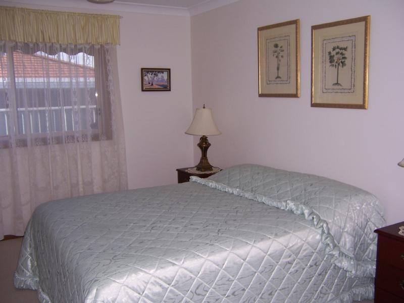 1/12 Hesper Drive, Forster NSW 2428