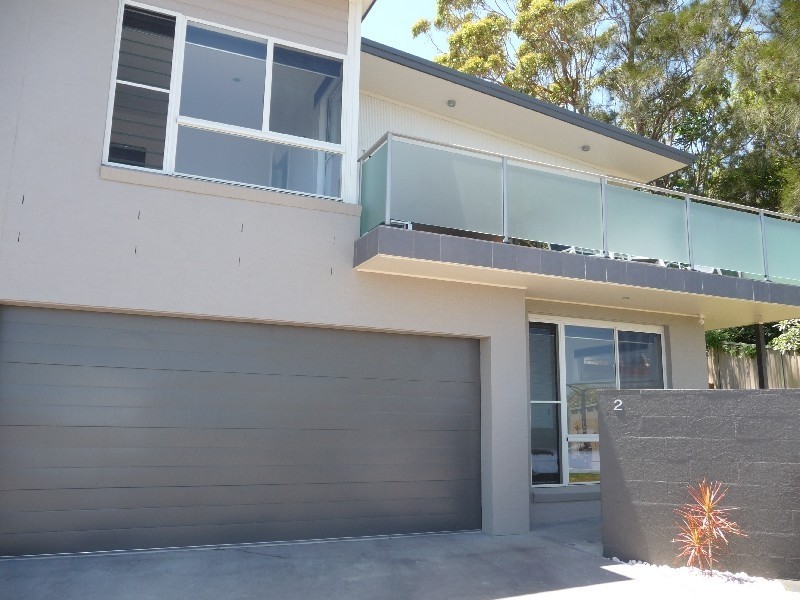 2/5 Margot Crescent, Forster NSW 2428