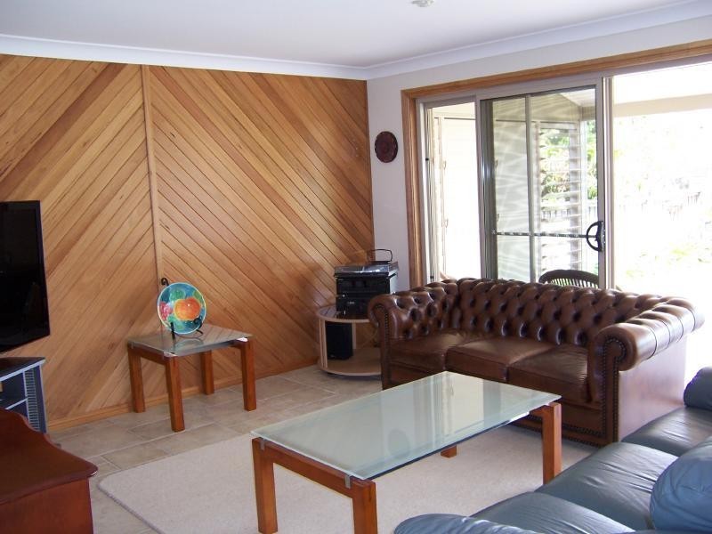 27 Restpoint Parade, Tuncurry NSW 2428