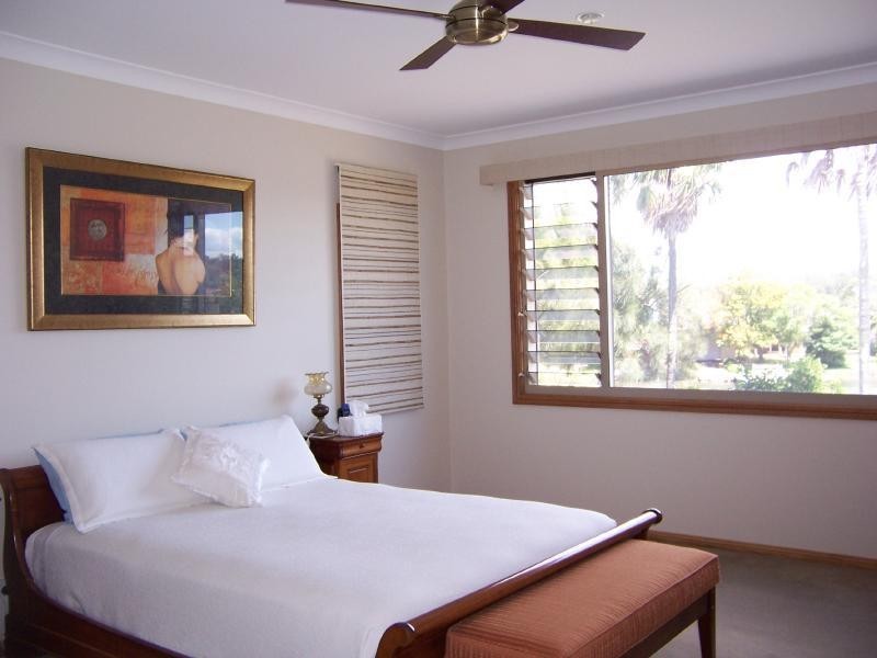 27 Restpoint Parade, Tuncurry NSW 2428