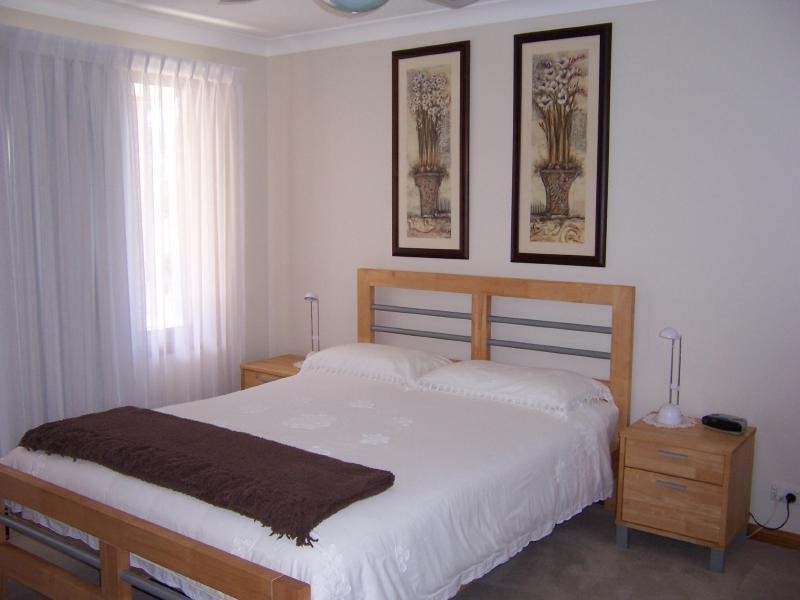 27 Restpoint Parade, Tuncurry NSW 2428