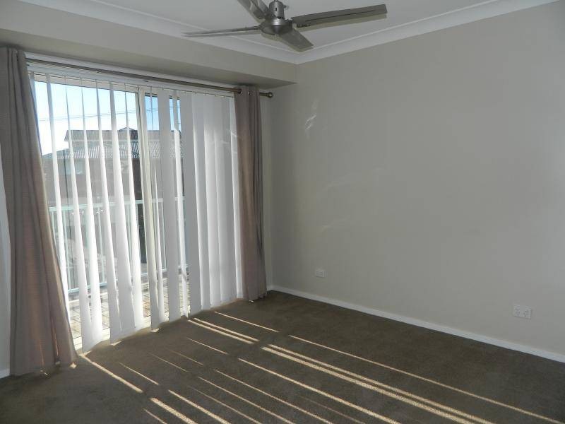 54 Lakeview Crescent, Forster NSW 2428