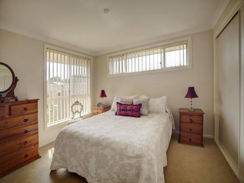 2/10 Lisa Place, Forster NSW 2428