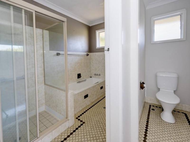 2 Alice Street, Forster NSW 2428