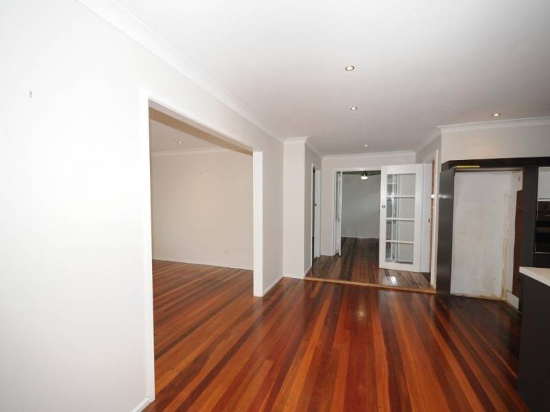 2 Alice Street, Forster NSW 2428