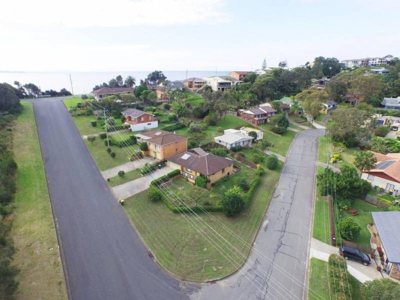 2 Alice Street, Forster NSW 2428