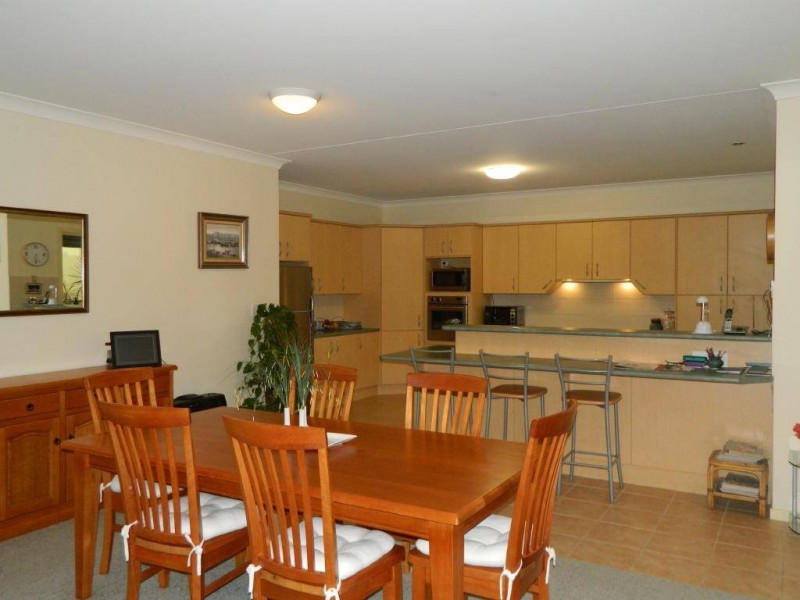 2/14 Taree Street, Tuncurry NSW 2428