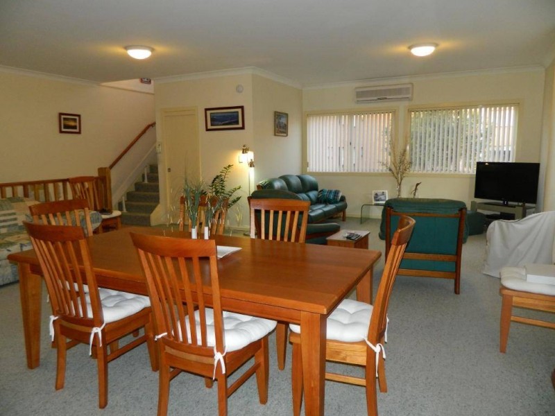 2/14 Taree Street, Tuncurry NSW 2428