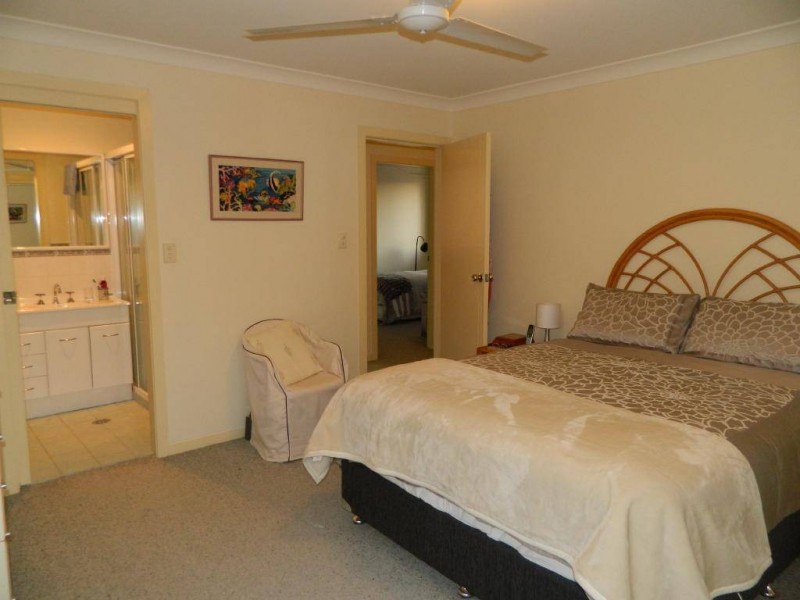 2/14 Taree Street, Tuncurry NSW 2428