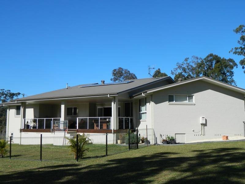 51 Warrina Circuit, Minimbah NSW 2312