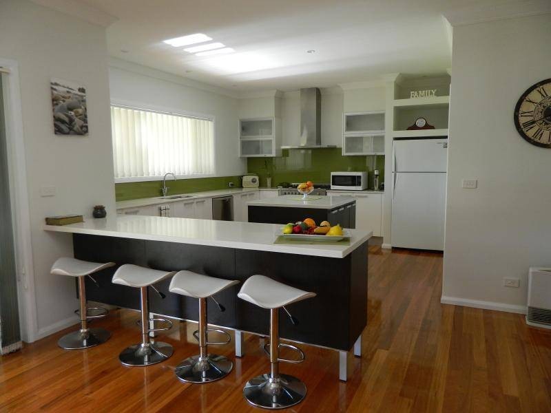 51 Warrina Circuit, Minimbah NSW 2312