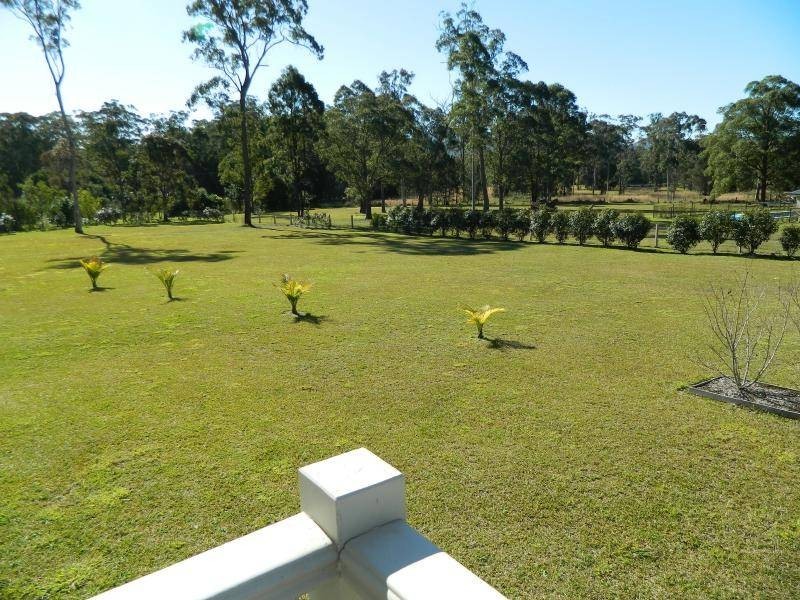 51 Warrina Circuit, Minimbah NSW 2312