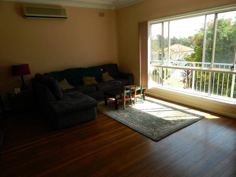 60 Strand Street, Forster NSW 2428
