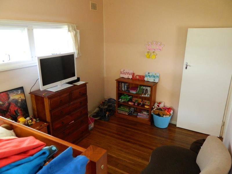 60 Strand Street, Forster NSW 2428