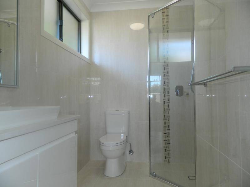 2/32 Amanda Crescent, Forster NSW 2428