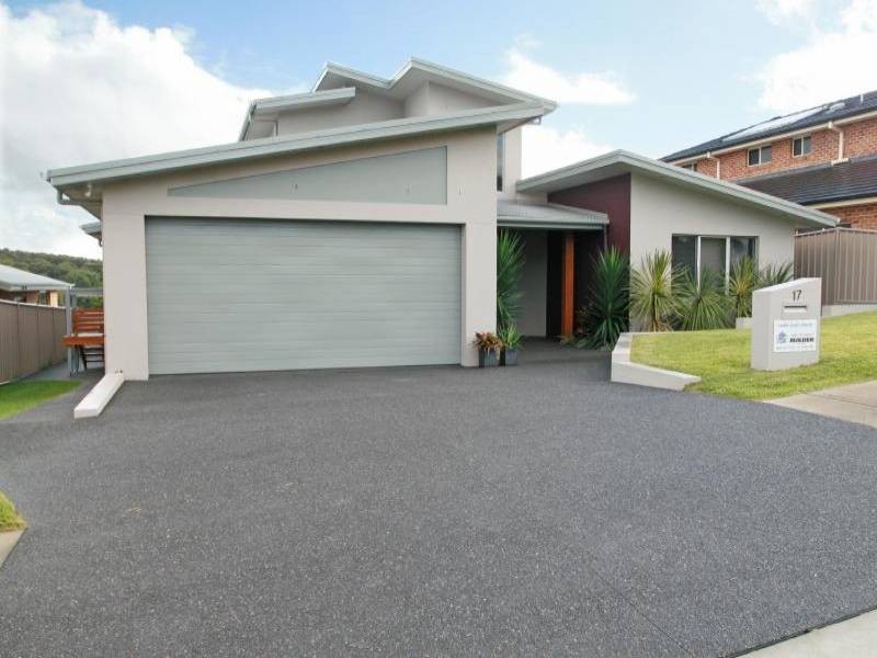 17 Isabella Parade, Forster NSW 2428