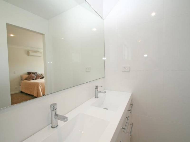 17 Isabella Parade, Forster NSW 2428