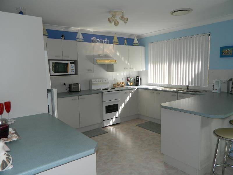 8/3 Lake Street, Tuncurry NSW 2428