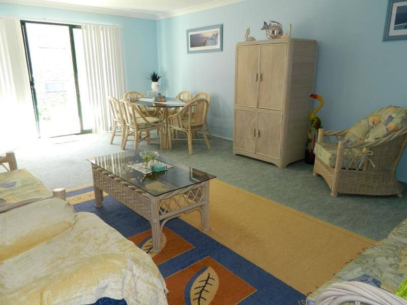8/3 Lake Street, Tuncurry NSW 2428