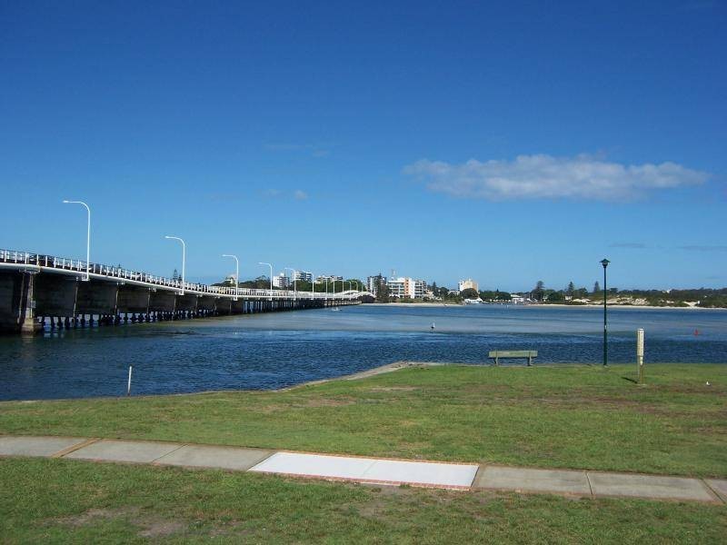 1 Point Road, Tuncurry NSW 2428