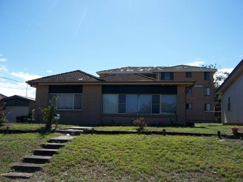 1 Point Road, Tuncurry NSW 2428