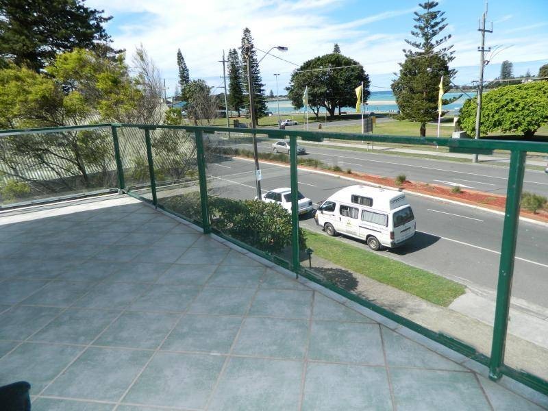 5/12-14 Manning Street, Tuncurry NSW 2428