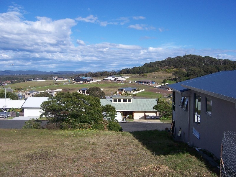 25 Belton Way, Forster NSW 2428