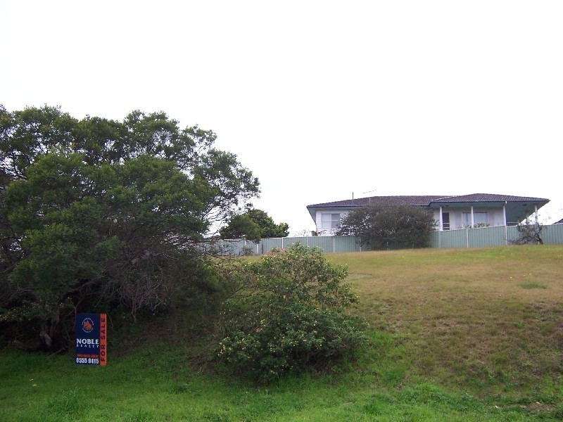 25 Belton Way, Forster NSW 2428