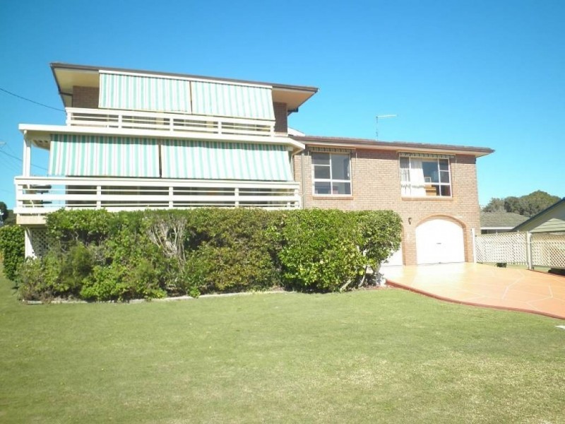 27 Burgess Road, Forster NSW 2428