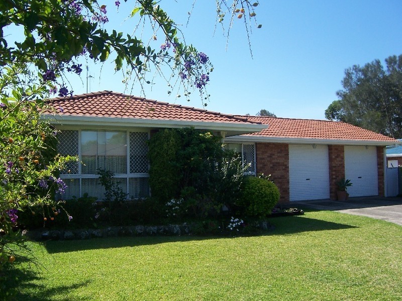 7 The Cove, Forster NSW 2428