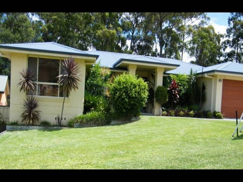 7 Illusion Court, Hallidays Point NSW 2430