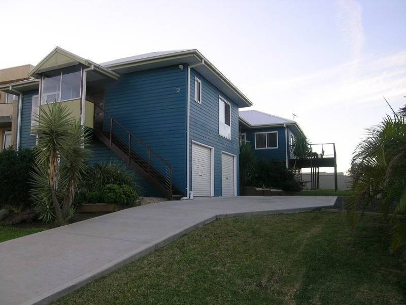 32 Emerald Drive, Diamond Beach NSW 2430