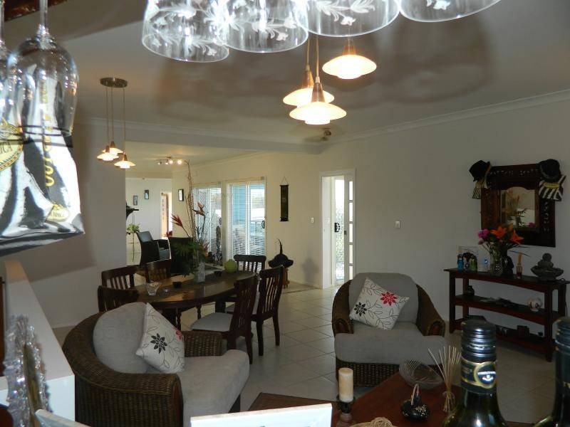 32 Emerald Drive, Diamond Beach NSW 2430