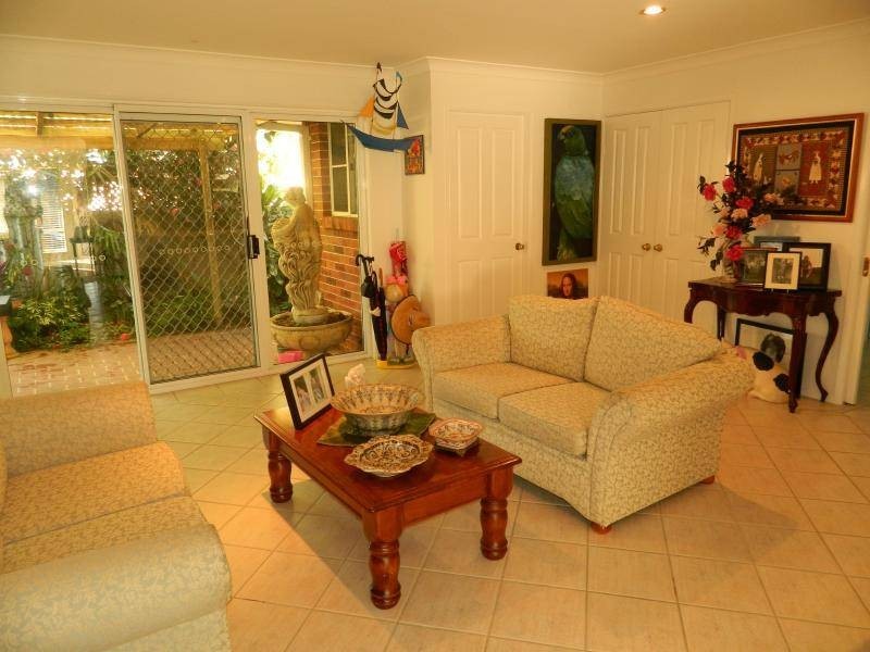 1/8 Hesper Drive, Forster NSW 2428