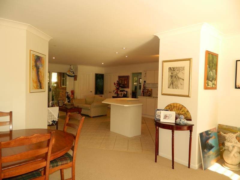 1/8 Hesper Drive, Forster NSW 2428