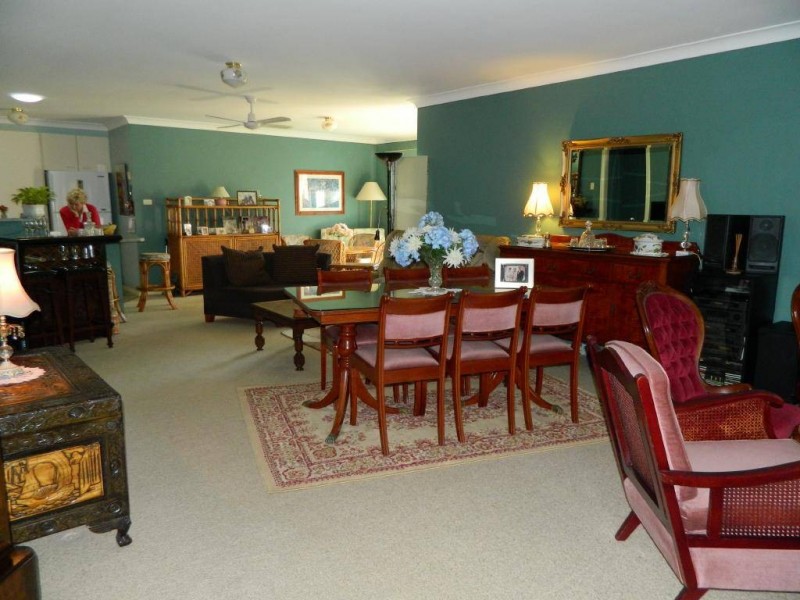 1/2 Wills Court, Forster NSW 2428