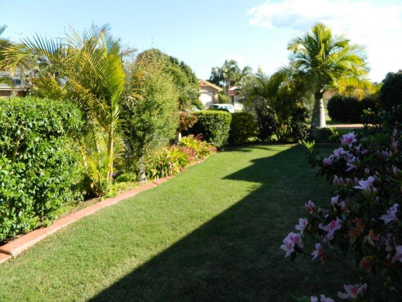 1/2 Wills Court, Forster NSW 2428