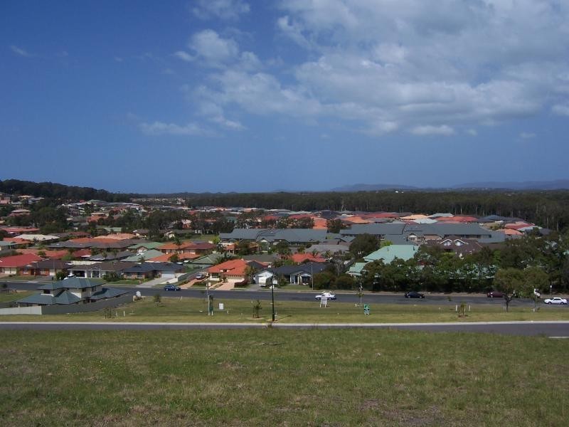 10 Narran Close, Forster NSW 2428