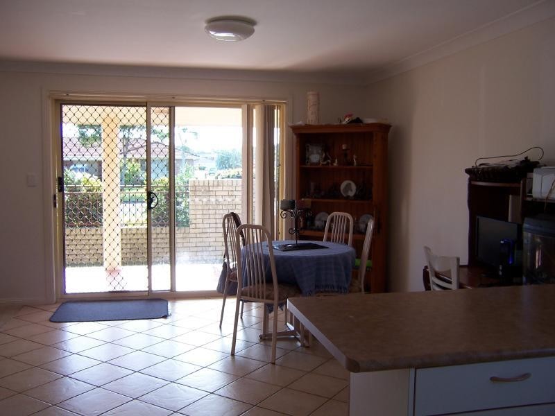 1/10 Bright Street, Forster NSW 2428