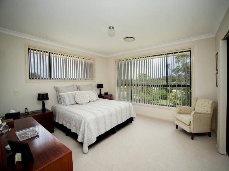 2 Timbertop Avenue, Forster NSW 2428