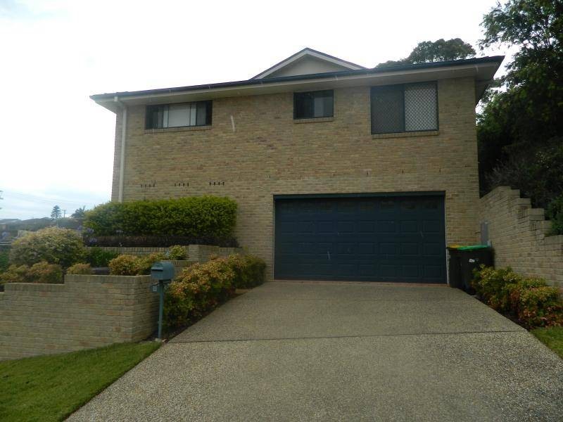 2 Timbertop Avenue, Forster NSW 2428