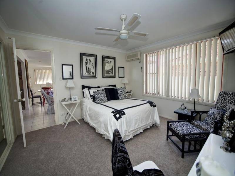 2/2 Lisa Place, Forster NSW 2428