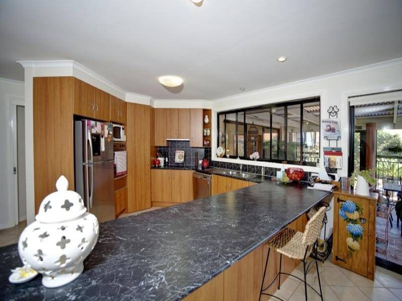 4 Riana Crescent, Forster NSW 2428